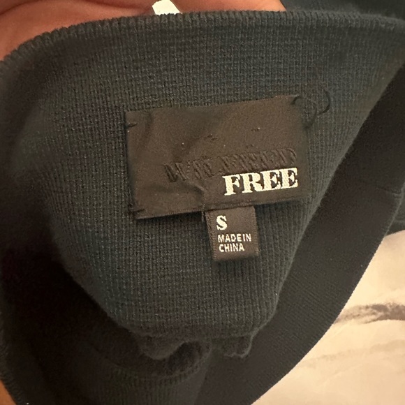 Aritzia Wilfred Free Josephine Knit Midi Pencil Skirt - Picture 4 of 5